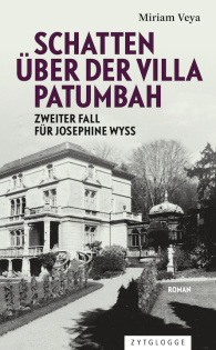 Schatten über der Villa Patumbah